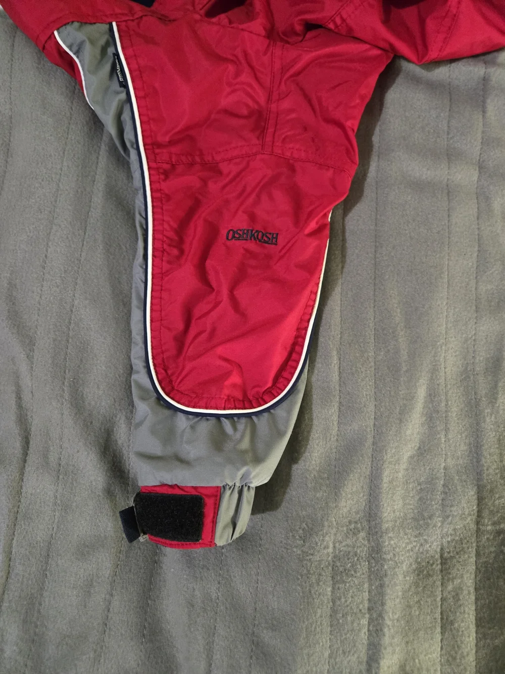 OshKosh Red Gray Insulated Winter Coat Jacket Hooded Fleece Lined Toddler